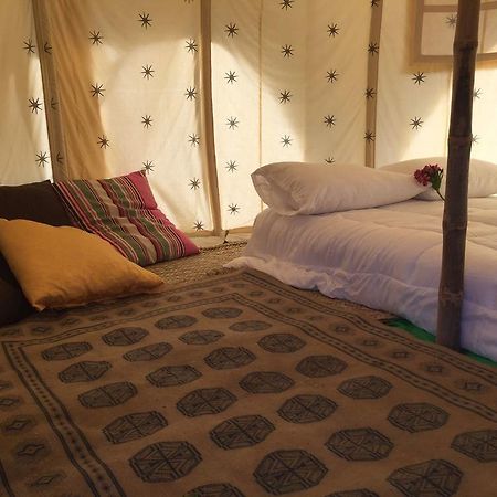 ホテルAcatitlan Glamping バジェ・デ・ブラボ エクステリア 写真