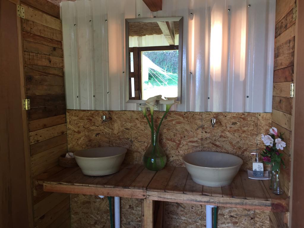 ホテルAcatitlan Glamping バジェ・デ・ブラボ エクステリア 写真